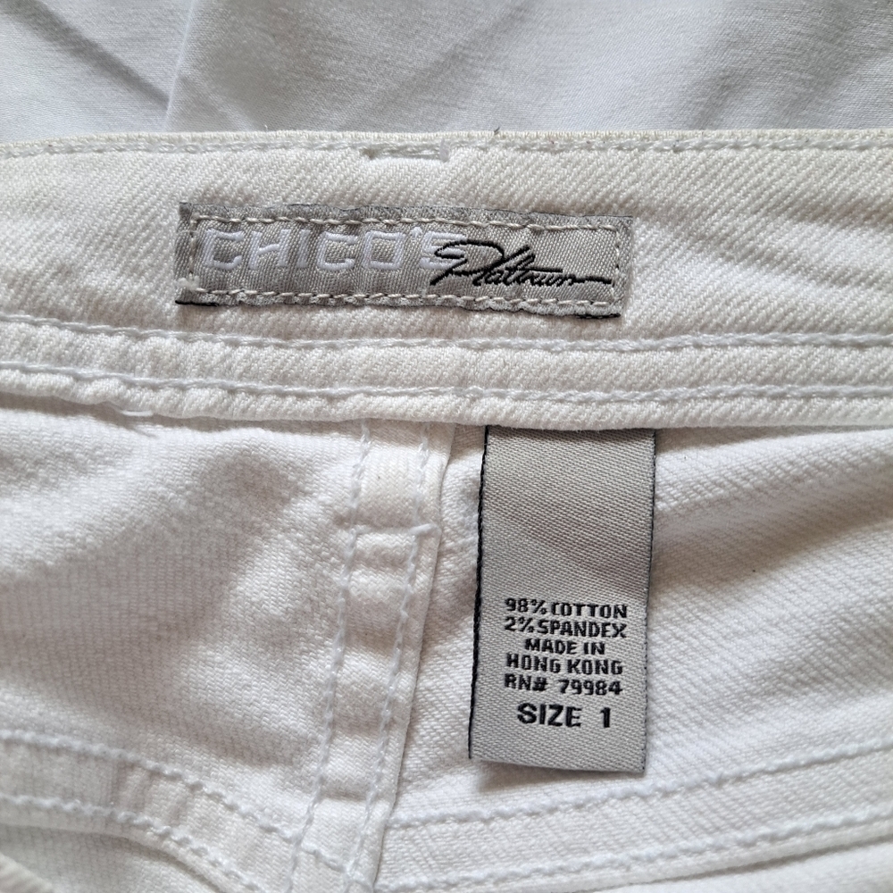 Chico's | White rhinestone details women's Capri jeans size 1 - Picture 12 of 14